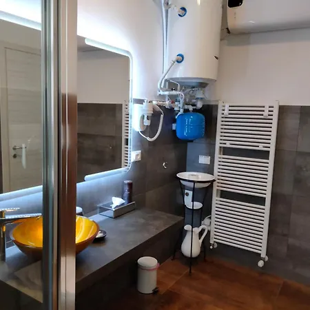 Bed End Breakfast Mary's Tower Casa de hóspedes 2*